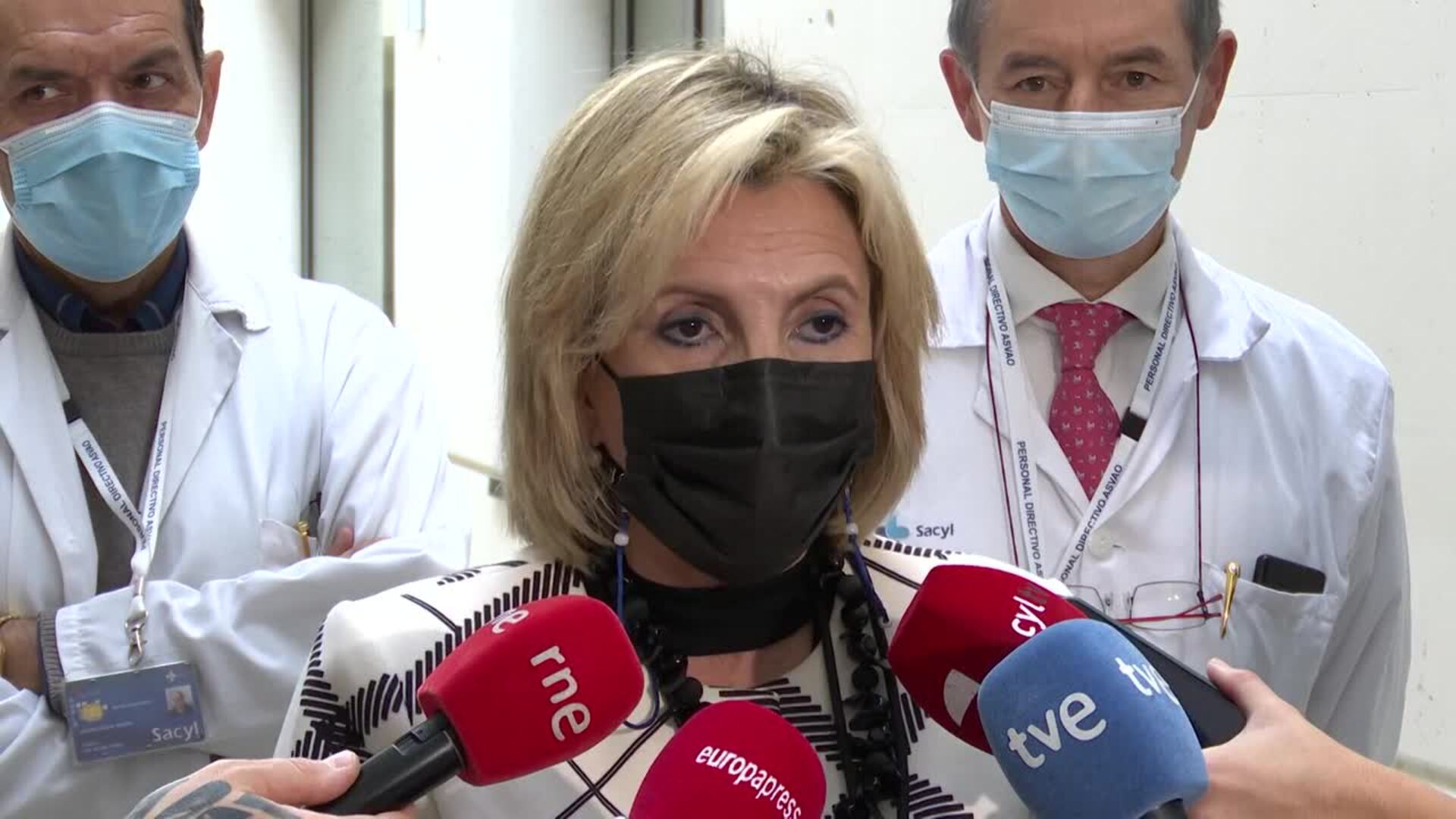 Casado aboga por la reordenación contra el déficit de especialistas