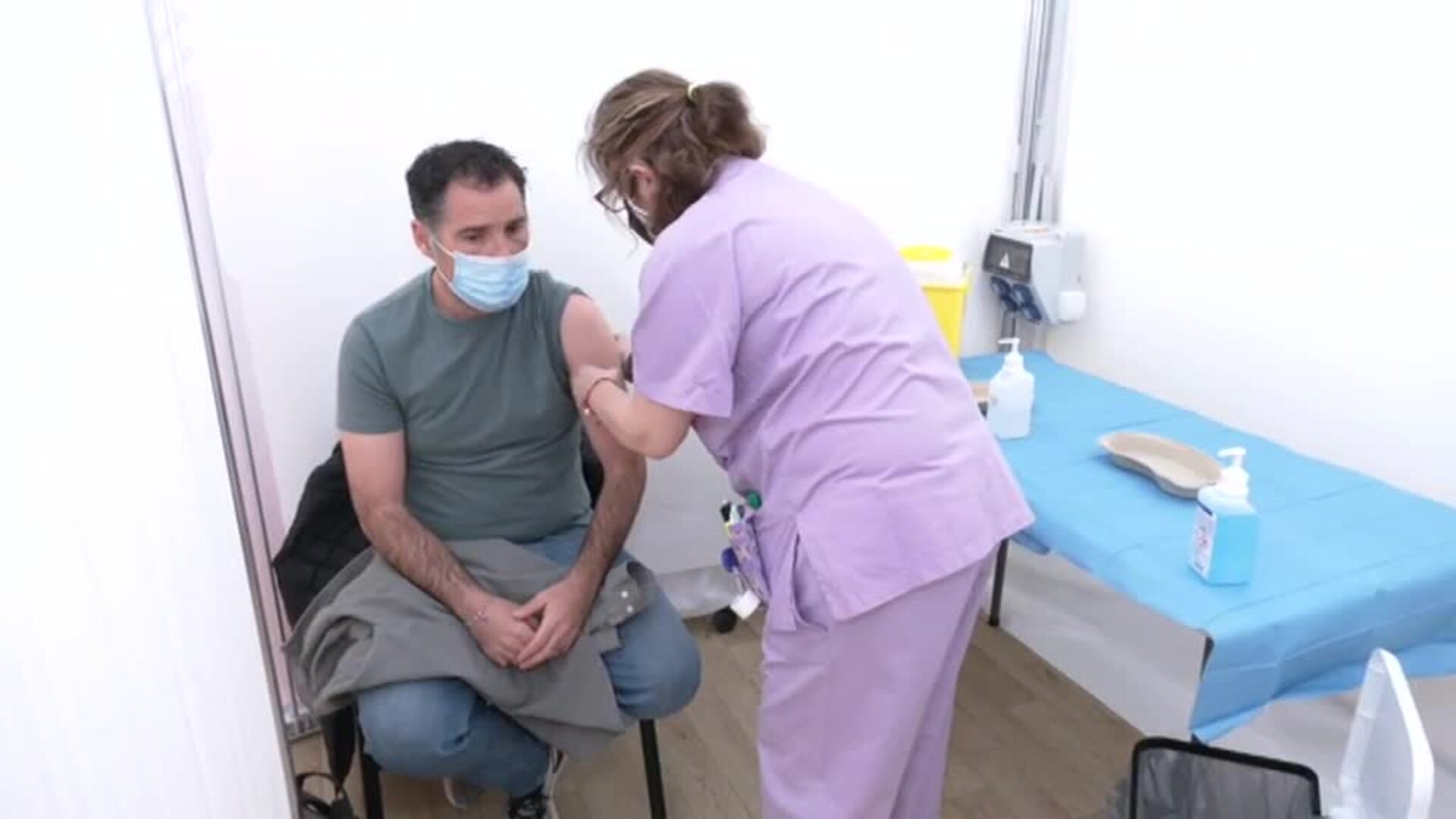 Positivos con antígenos...en el limbo para viajar