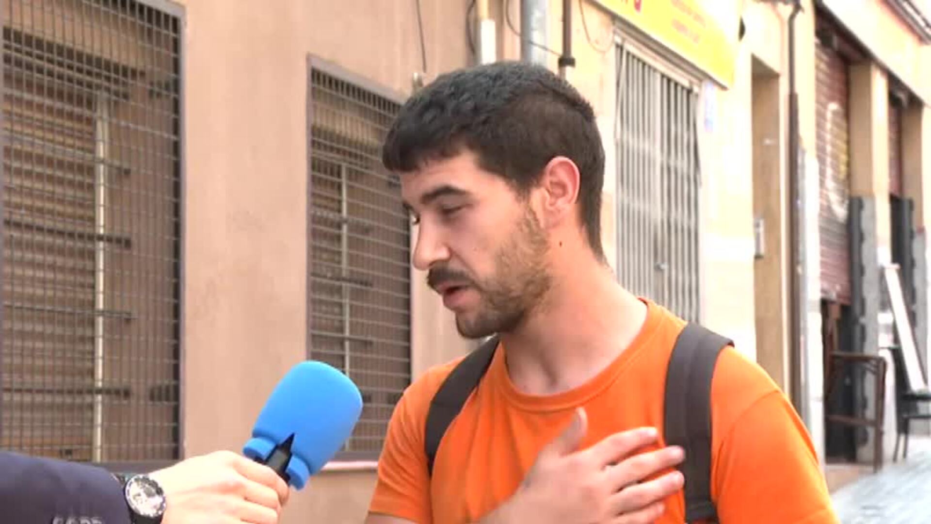 Un testigo vio al presunto asesino machista de Esplugues tirar un cuchillo por una alcantarilla