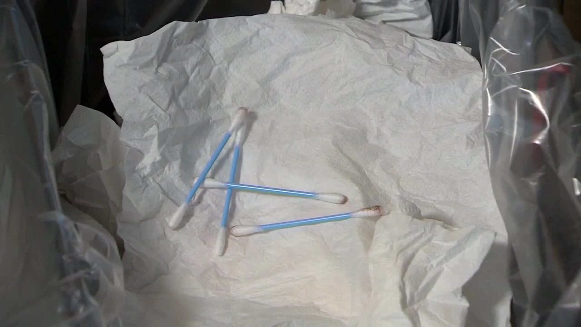 Pajitas, bastoncillos y platos de plástico quedarán prohibidos desde hoy en toda la UE