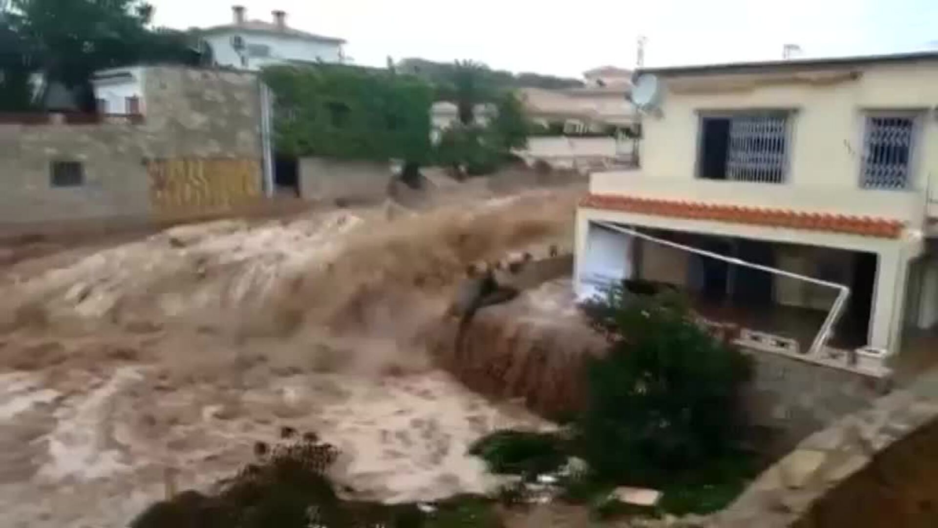 Playas arrasadas en el Levante