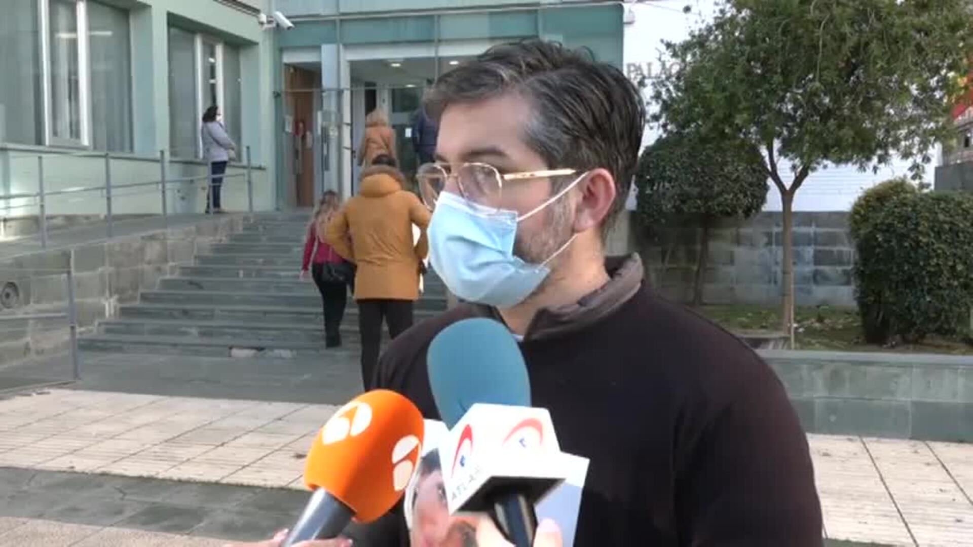 El cirujano de la fallecida tras una lipoescultura en Cartagena no acude a declarar por la denuncia interpuesta por la familia