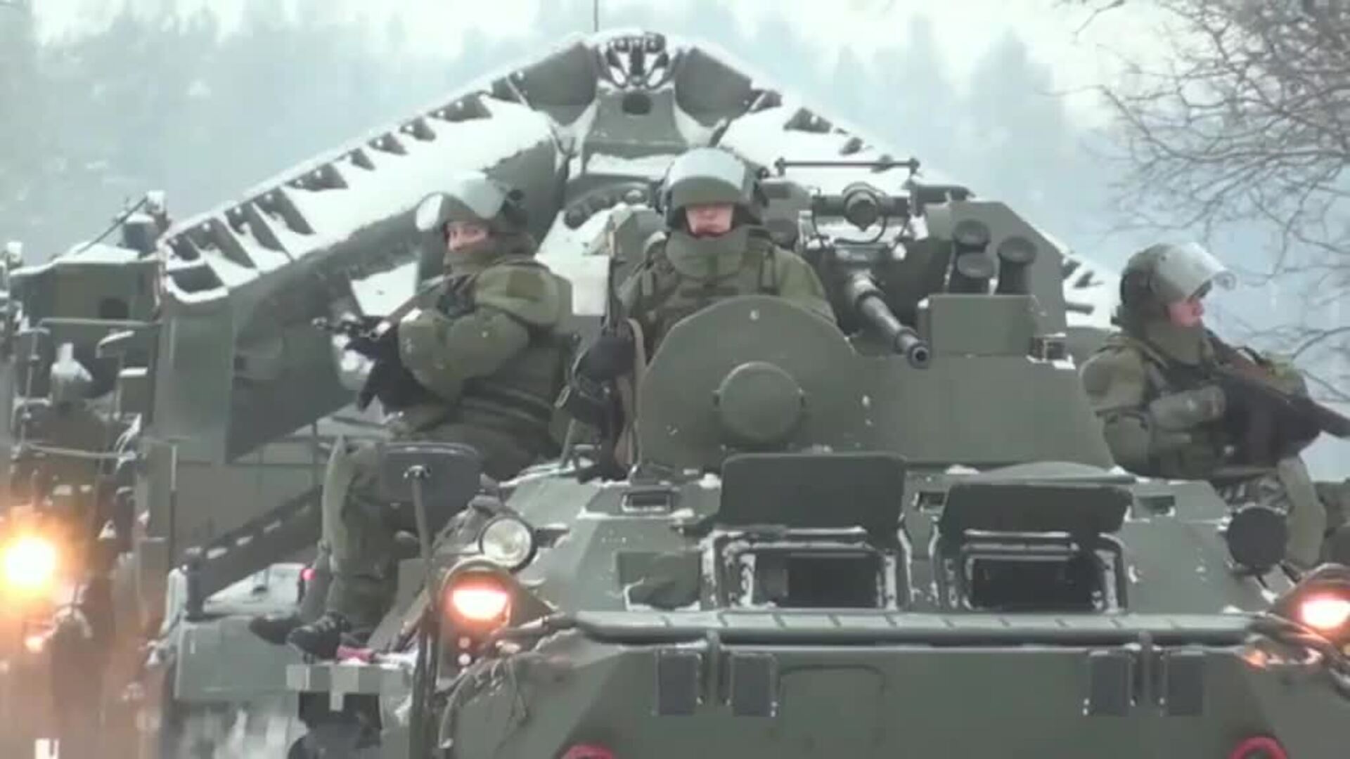 La Unión Europea y la OTAN muestran su unidad y anuncian consecuencias por el ataque ruso en Ucrania