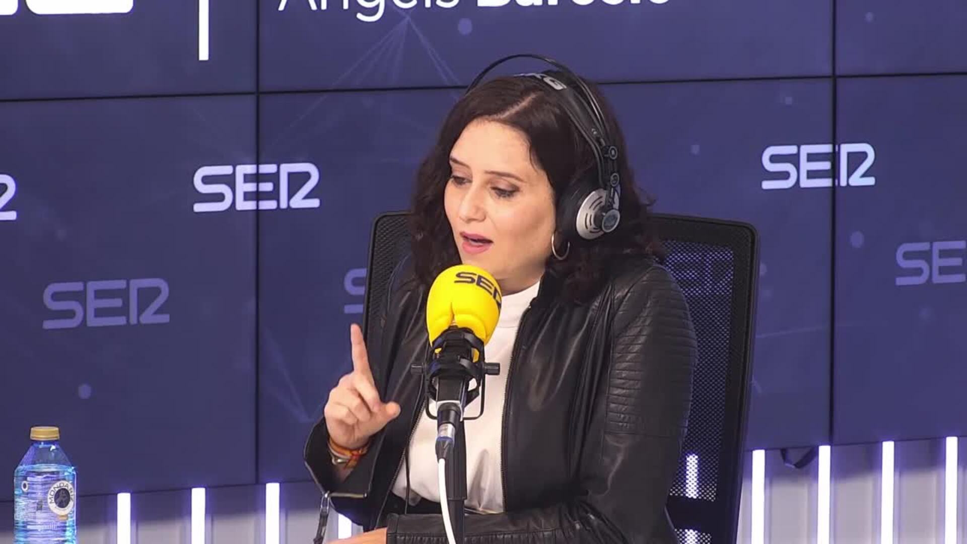 Ayuso mantendrá el toque de queda hasta que se controle el virus