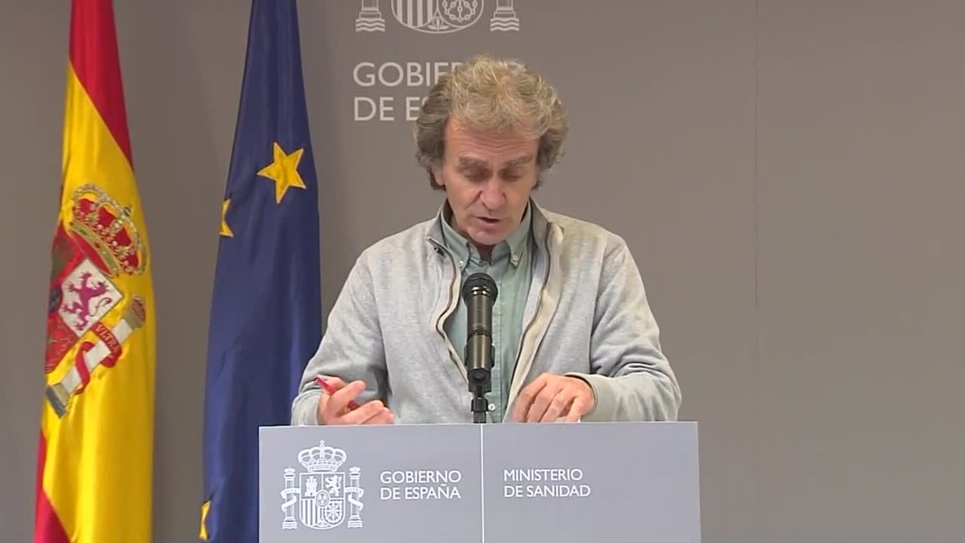 Simón destaca la tendencia &quot;descendente&quot; de contagios