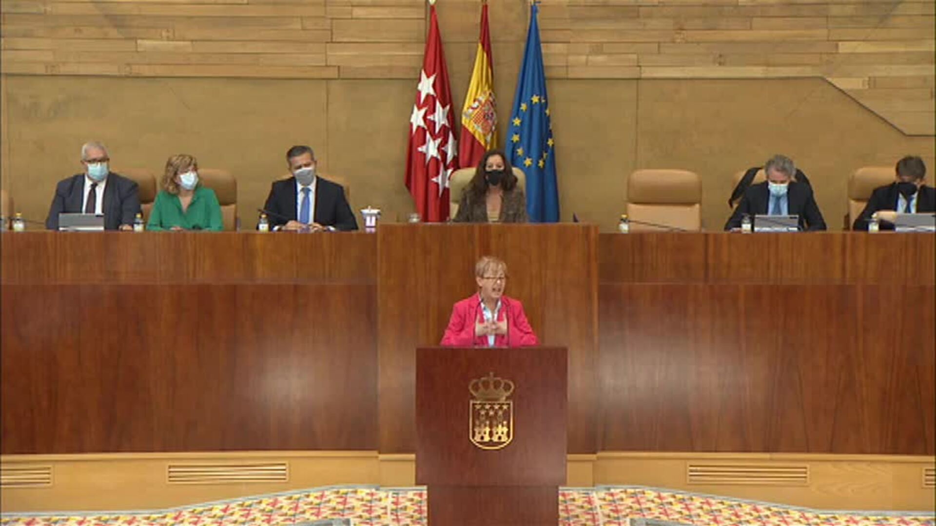 Una diputada socialista, expulsada de la Asamblea de Madrid por una alusión al hermano de Ayuso