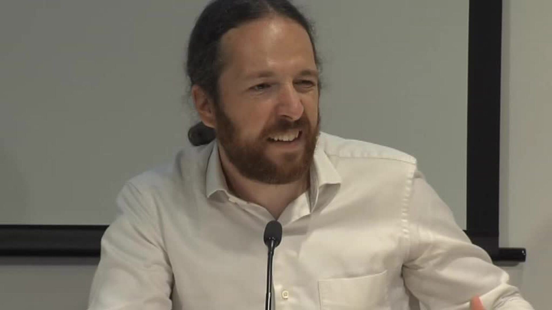 Los impulsores de la moción a Bartomeu creen que podría servir para que Messi se quedara más de una temporada