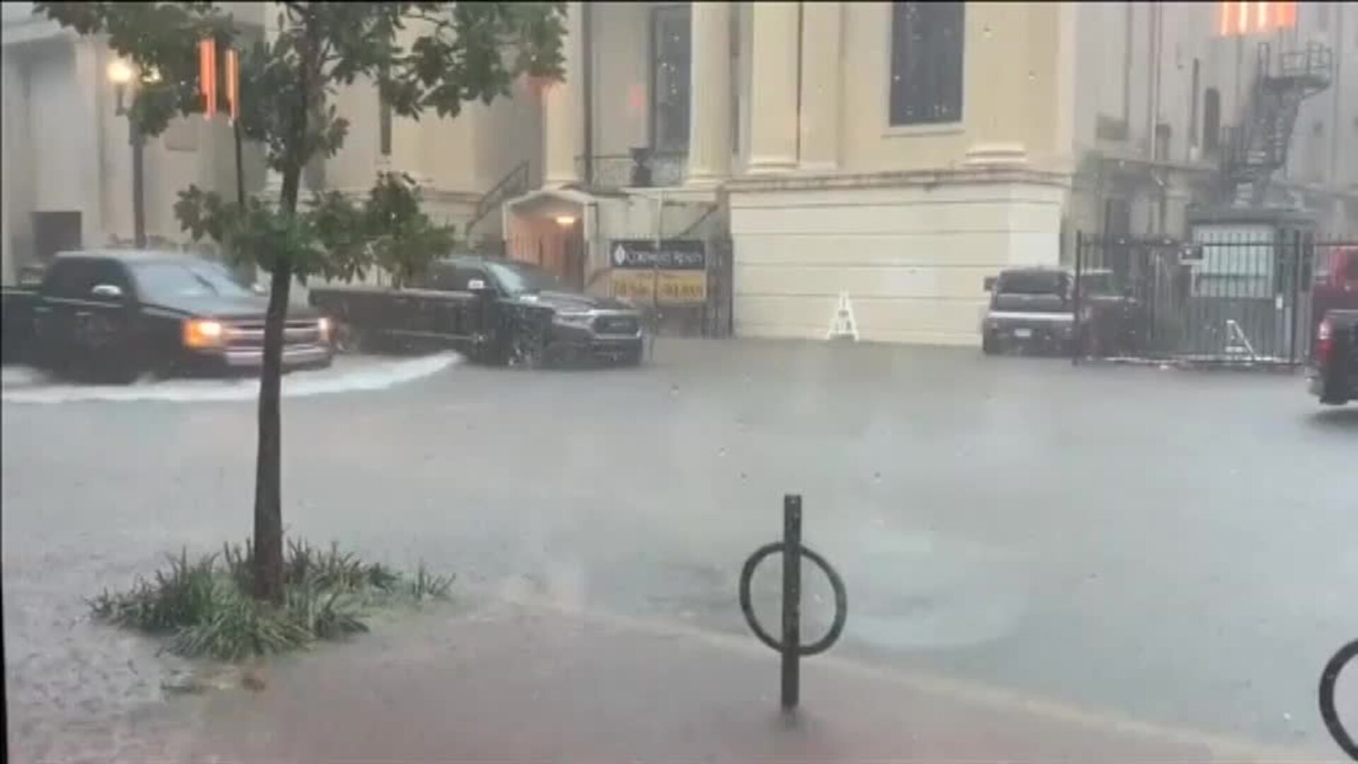 Una tormenta tropical provoca graves inundaciones en Nueva Orleans