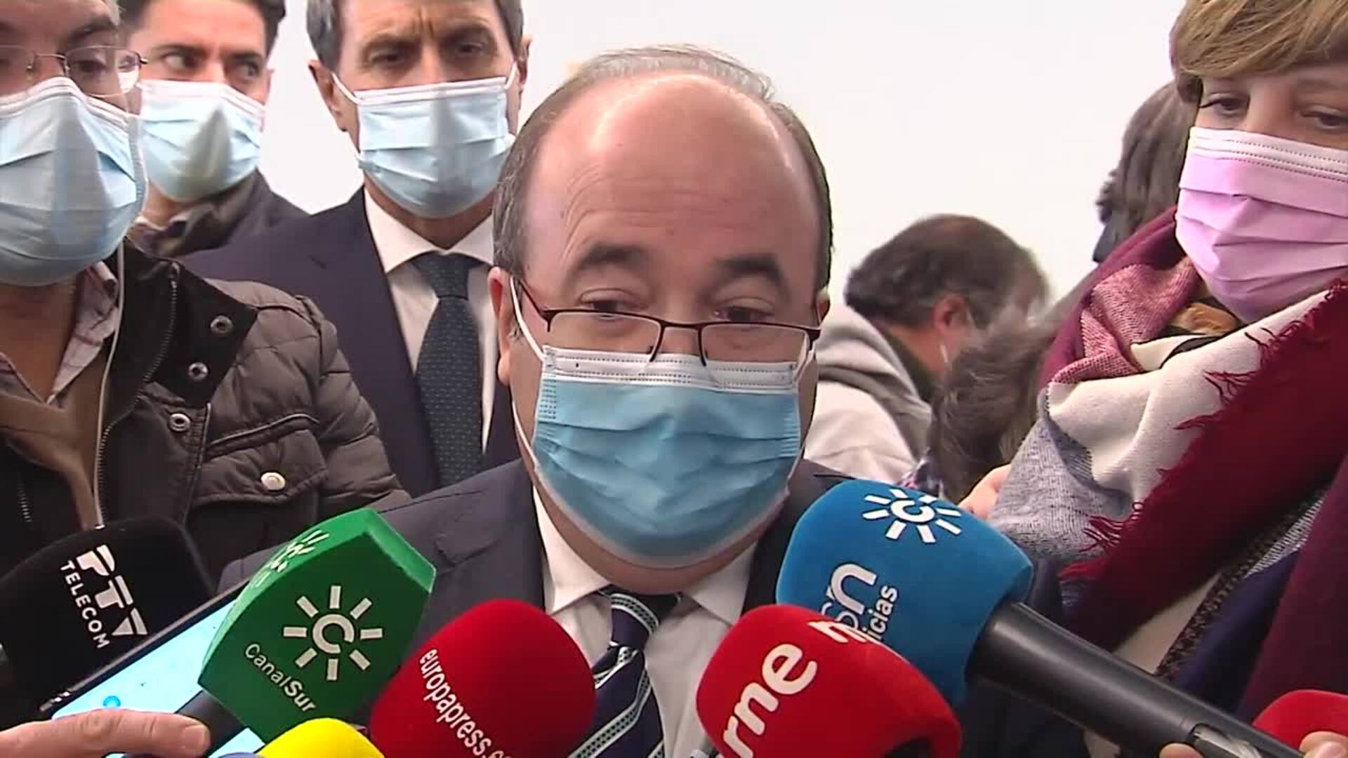 Iceta defiende &quot;la protección&quot; del Gobierno al menor acosado por cursar un 25% en castellano