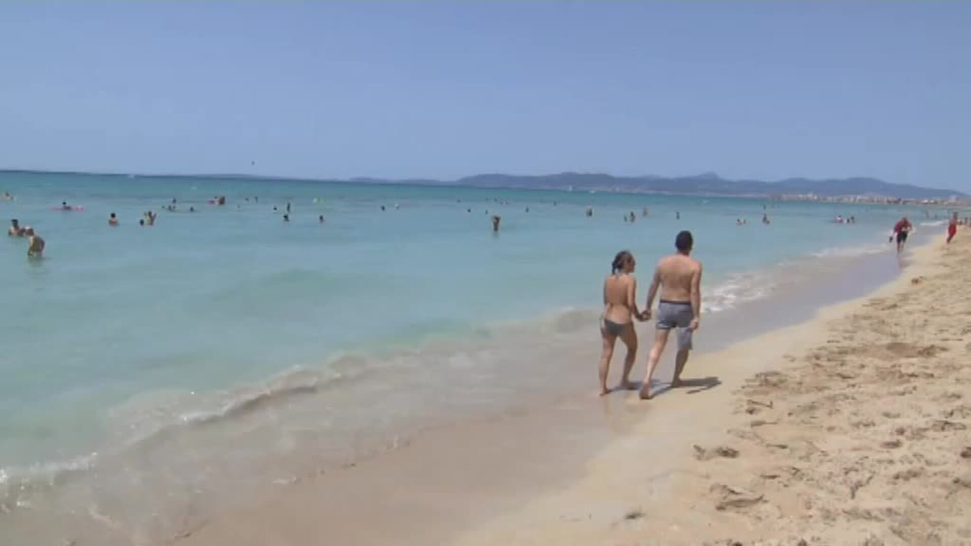 El turismo suma presión en la Atención Primaria pero apenas en la hospitalaria