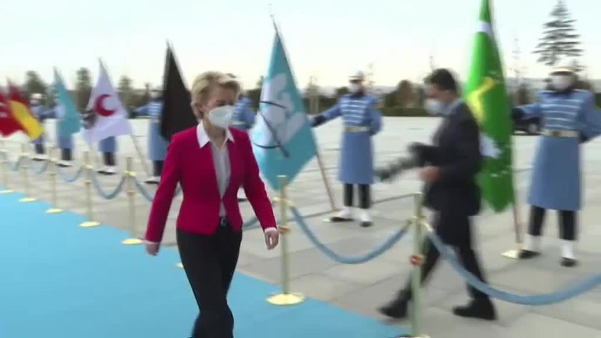 Draghi llama dictador a Erdogan tras el desplante a Von der Leyen