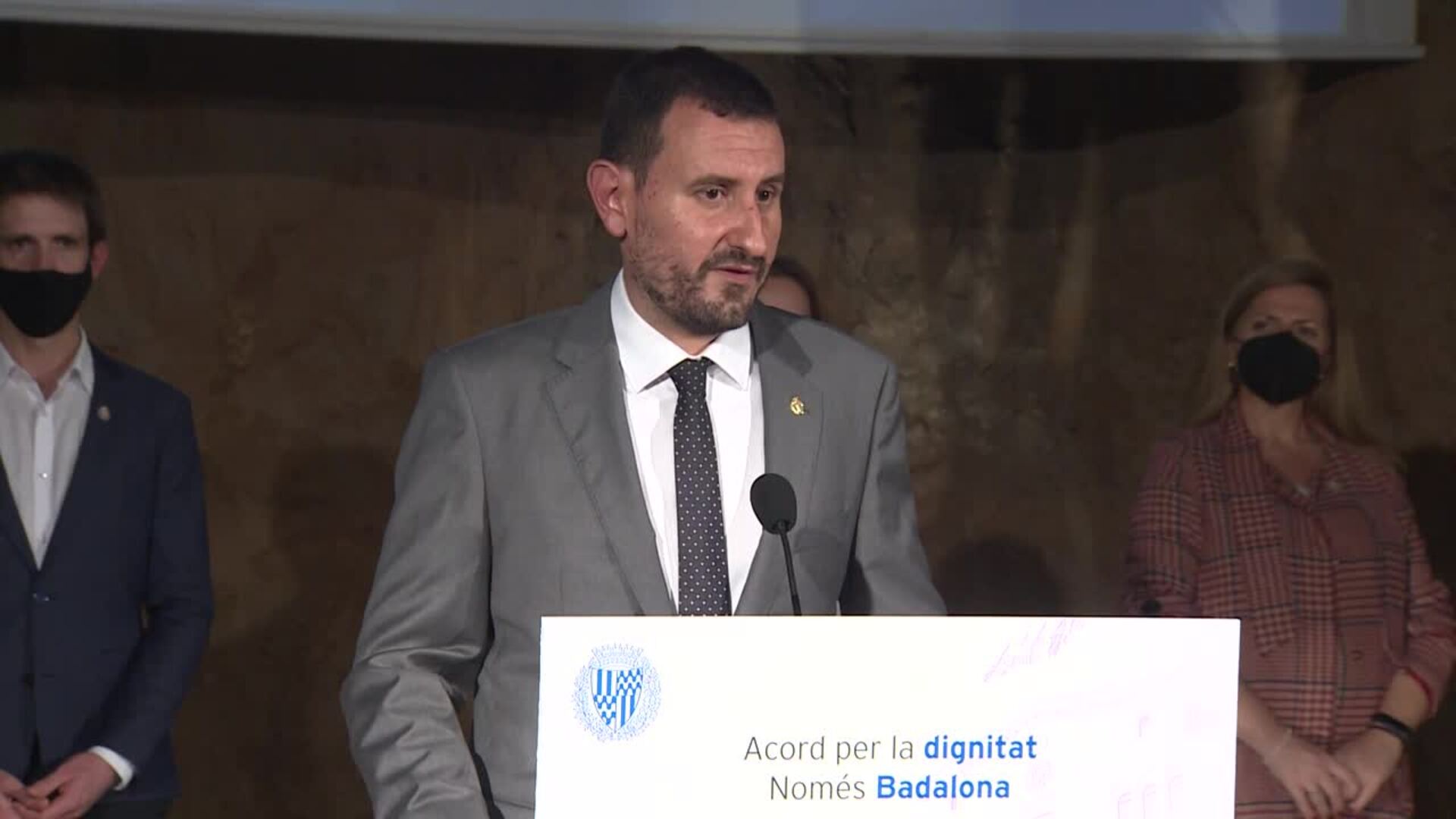 PSC, Badalona En Comú, ERC y Junts quieren &quot;devolver la dignidad&quot; a Badalona con la moción a Albiol