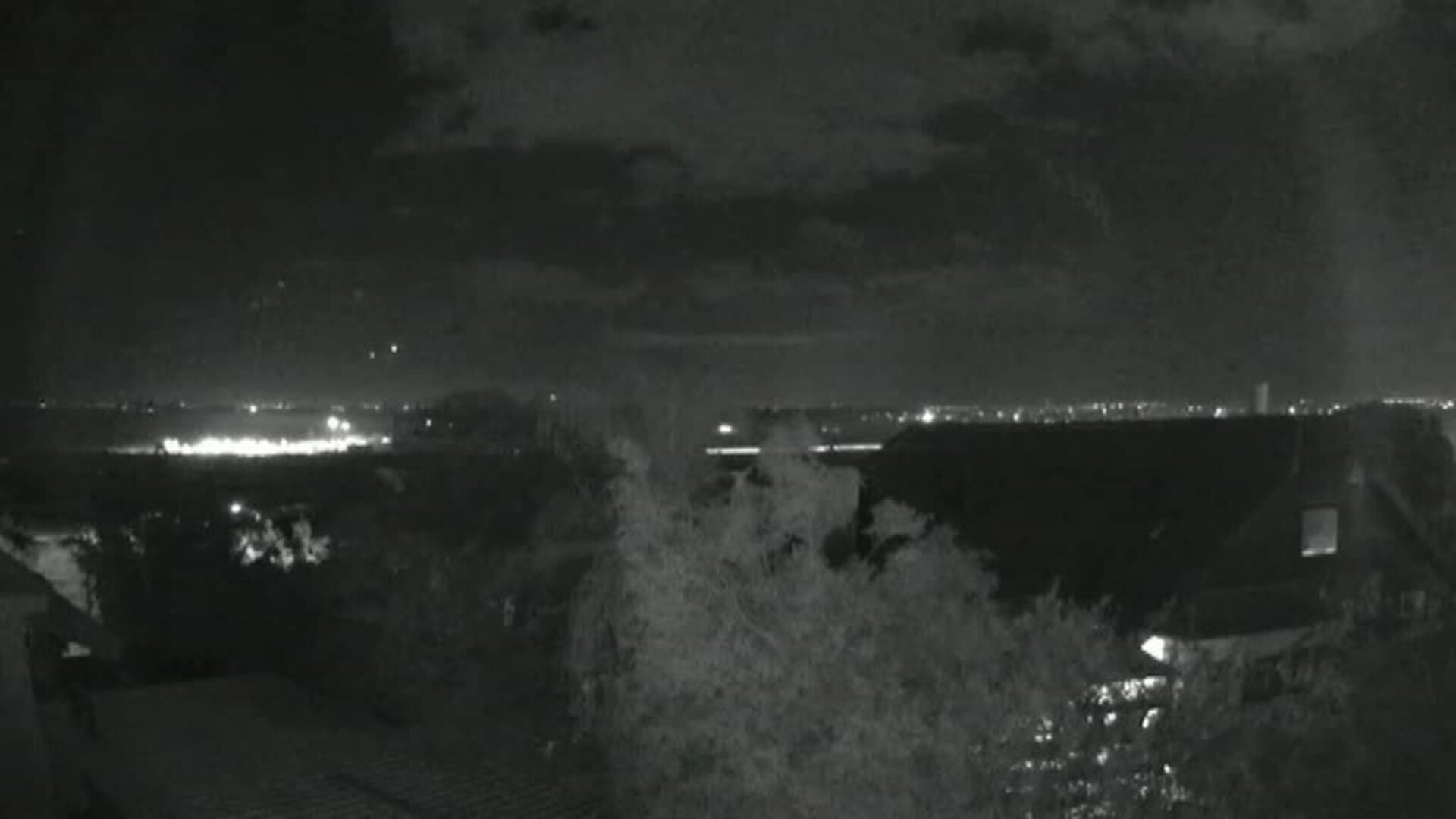 Israel intercepta varios misiles lanzados desde la Franja de Gaza