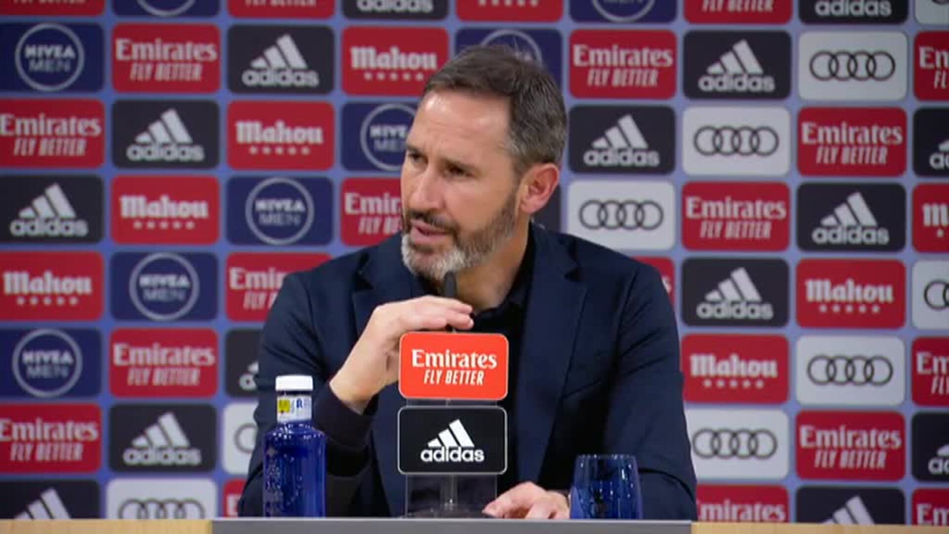 Moreno: &quot;Lo que he visto es que cuando perdemos con un resultado como el de hoy la gente está enfadada. Son cosas normales&quot;