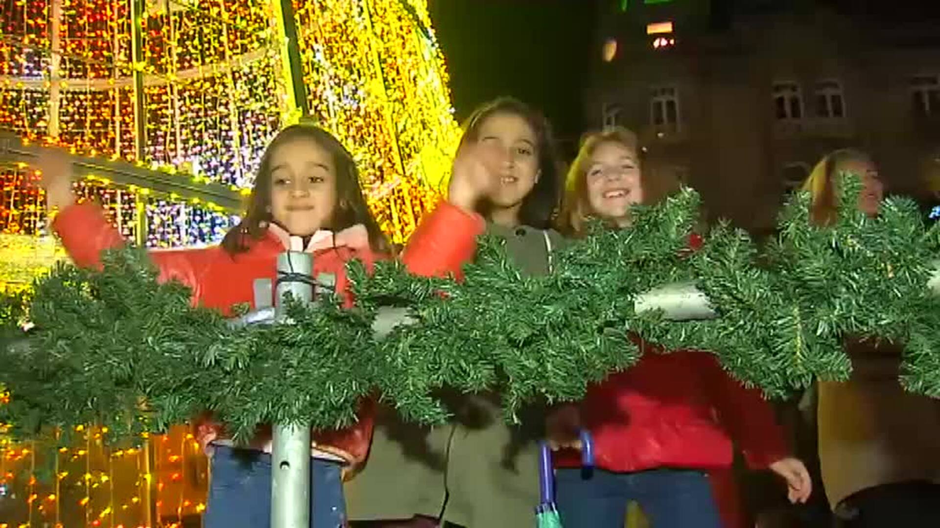 Abel Caballero da el pistoletazo de salida a una Navidad muy internacional