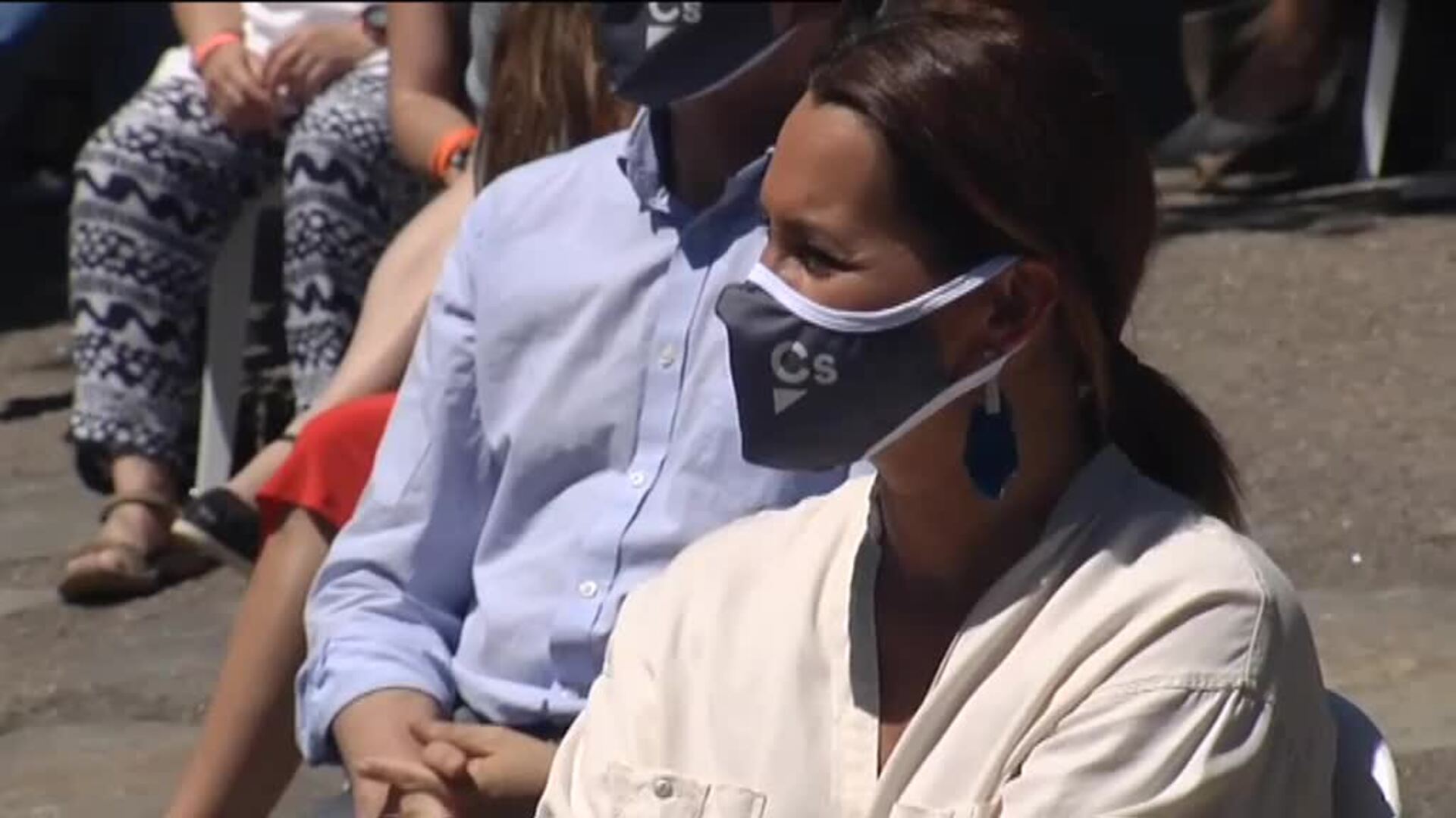 Arrimadas: &quot;Lo que tiene que hacer Iglesias es dar menos lecciones de feminismo, que no puede dar ni una&quot;