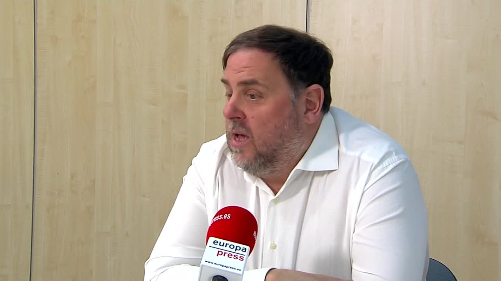 Junqueras:&quot;Si el diálogo no avanza es porque el compromiso del Gobierno con la democracia es escaso&quot;