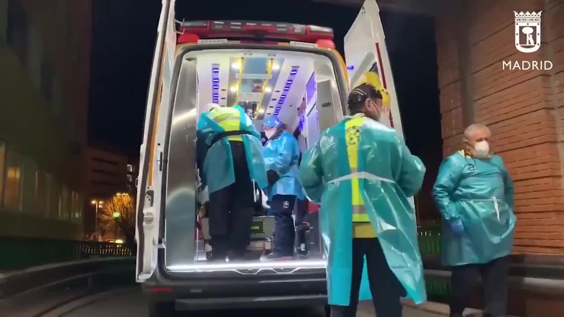 Herido grave tras recibir un disparo en el cuello en una calle de Usera