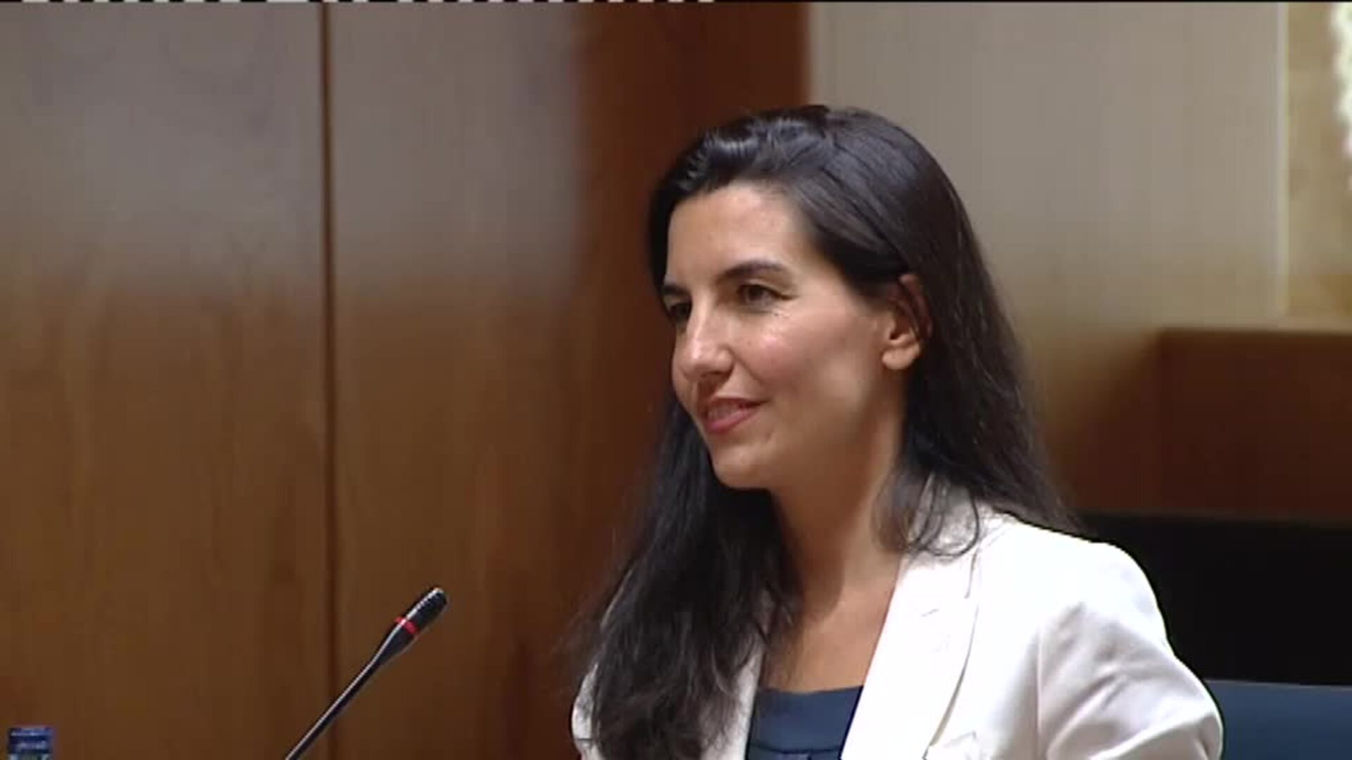 Aguado se sienta con Monasterio en presencia de Ayuso pero la investidura sigue bloqueada