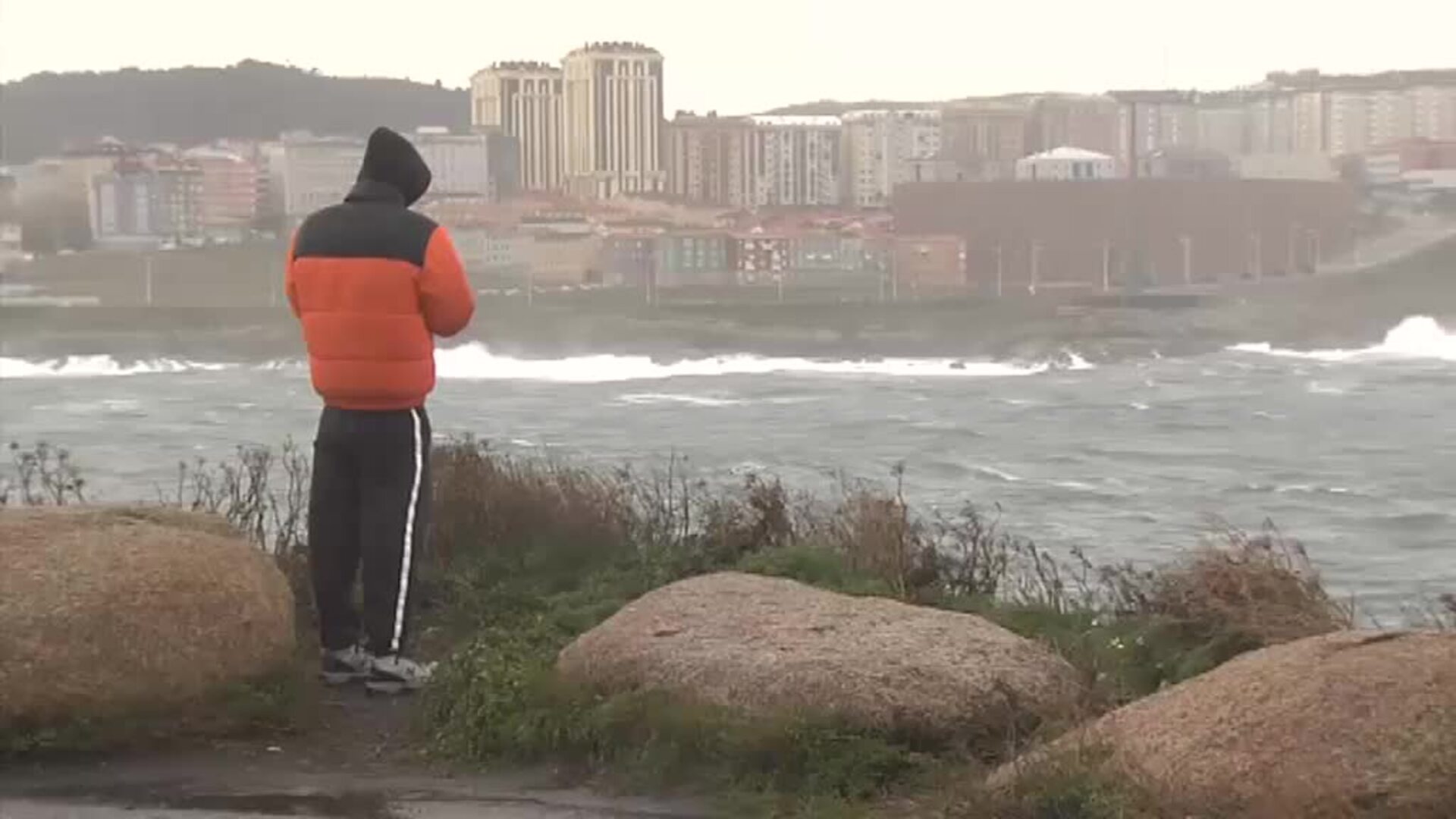 La borrasca Barra golpea Galicia y deja una nevada importante en Pedrafita (Lugo)