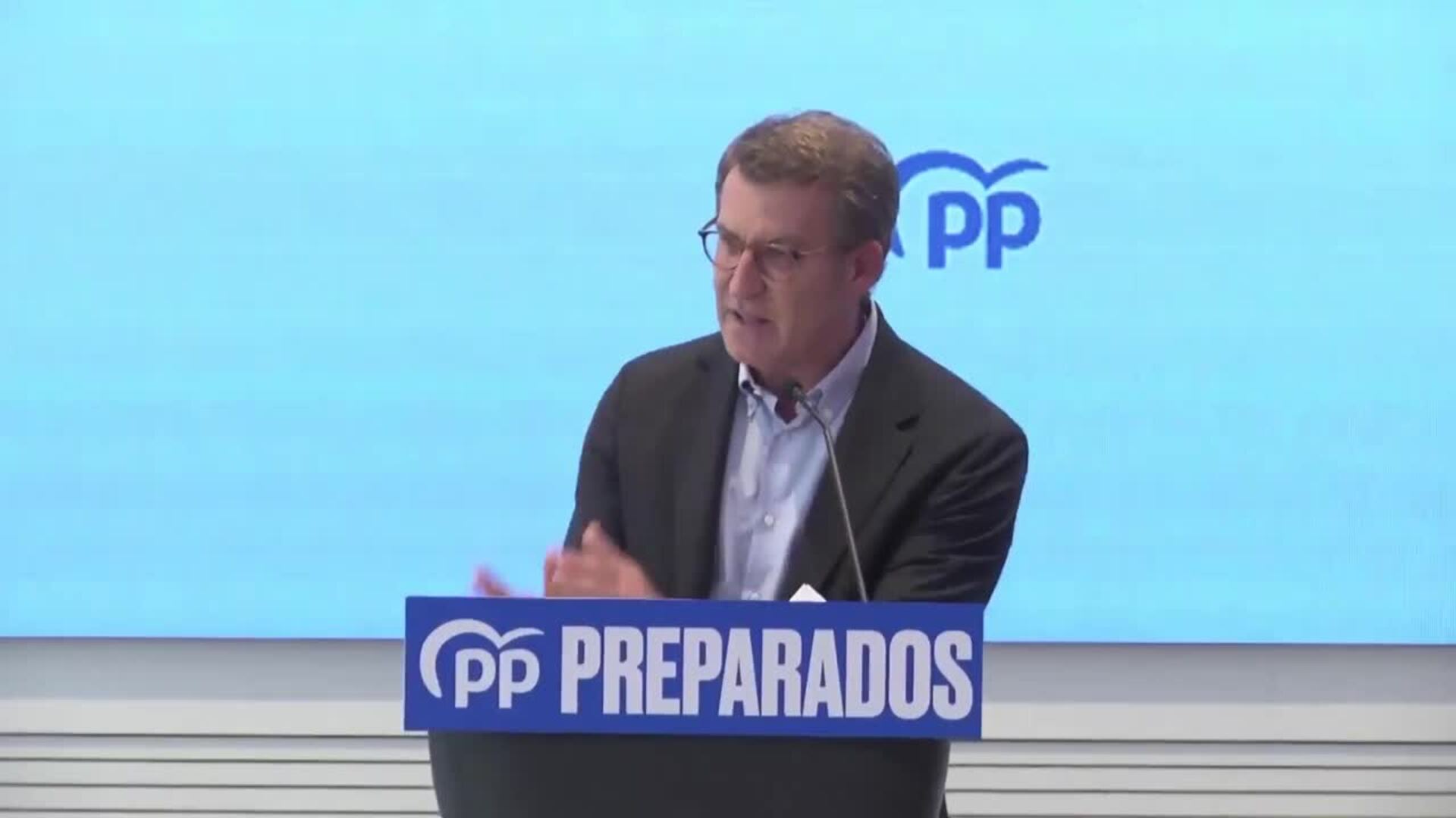 Feijóo pide &quot;bajar el impuesto de la electricidad al 4%&quot; y el IVA del gas &quot;al mínimo&quot;