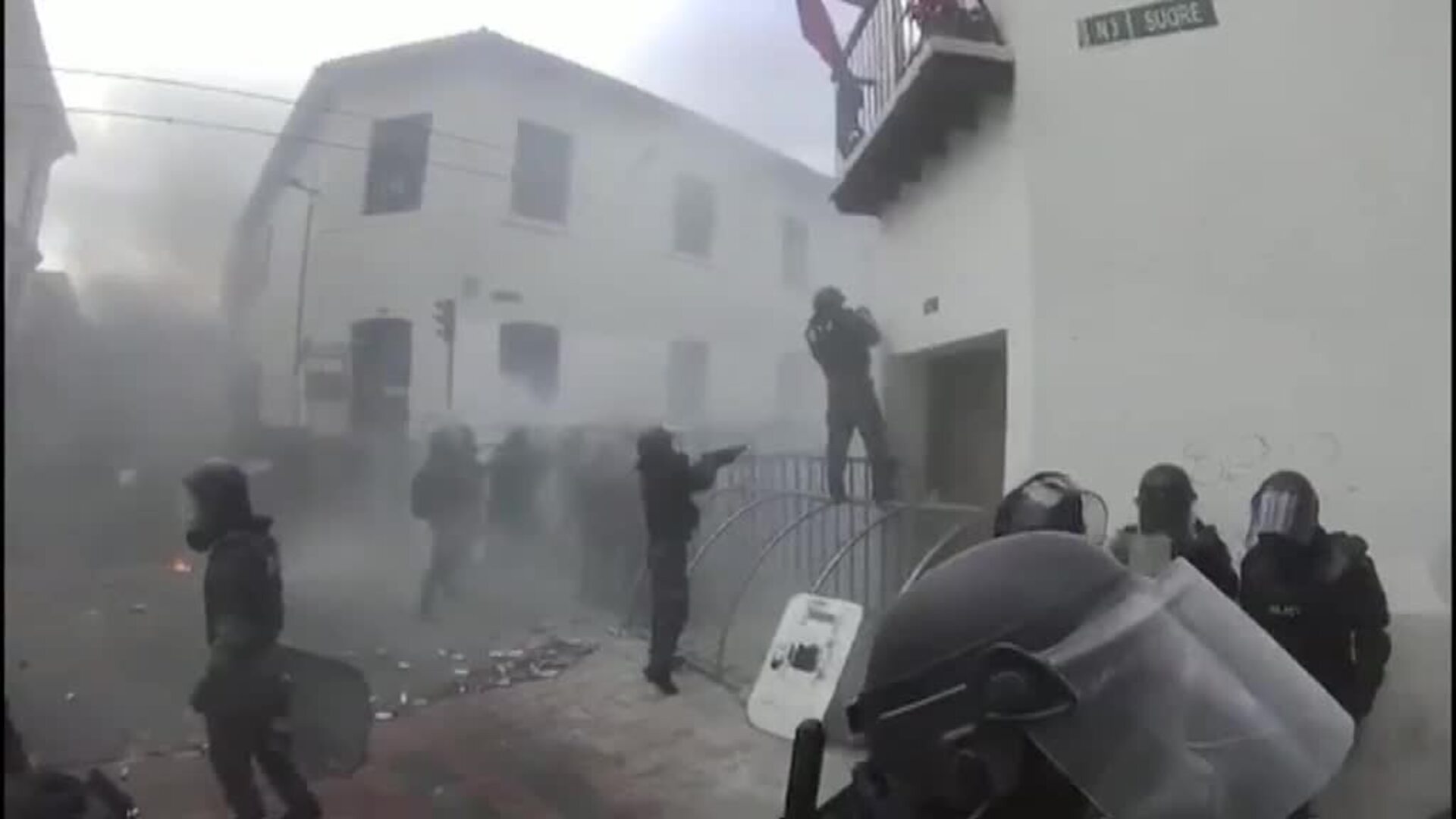 Los disturbios se recrudecen en Ecuador ante la pasividad de Lenín Moreno