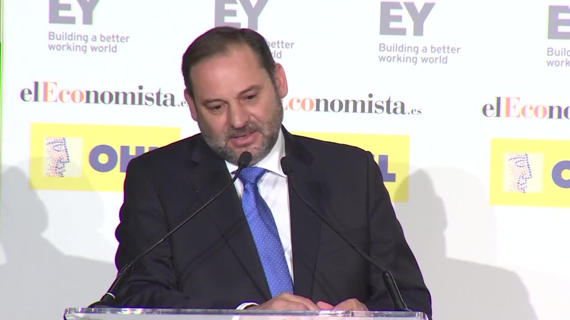 El AVE &#039;low cost&#039; de Renfe empezará a vender billetes en enero