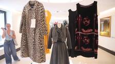 Sotheby's exhibe piezas históricas de la moda antes de su subasta