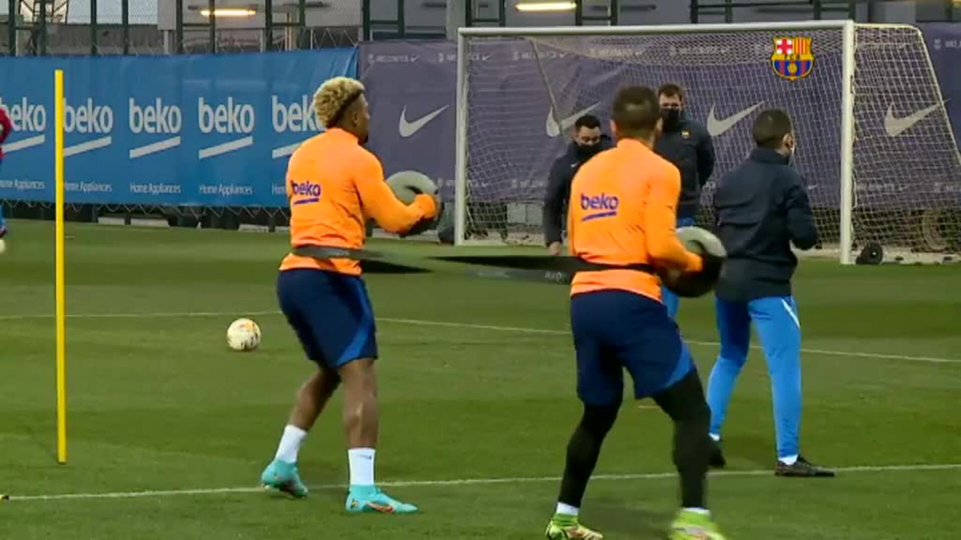 Primer entrenamiento de Adama Traoré con el Barça
