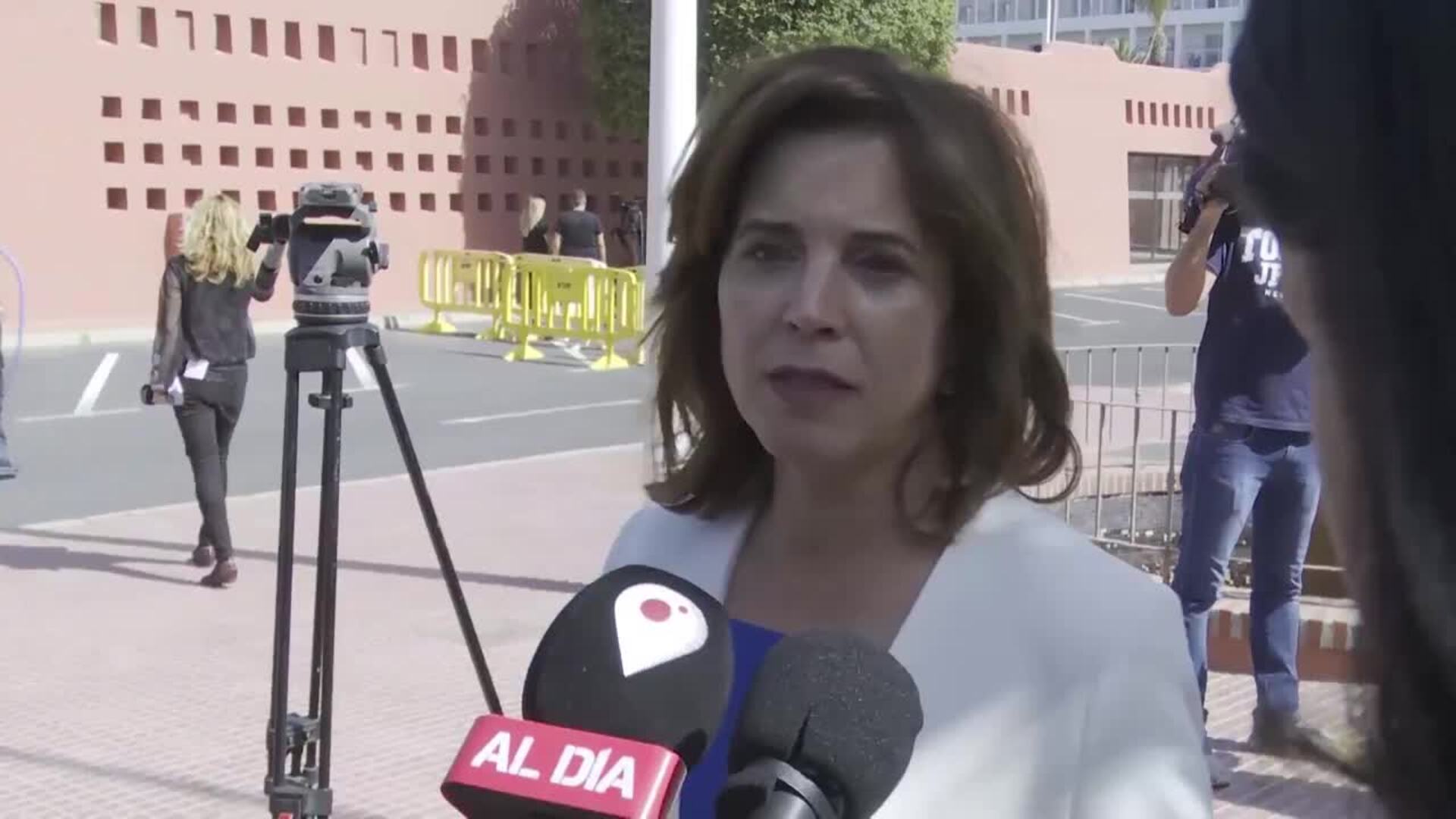 Consejera de Sanidad de Canarias explica cómo saldrán las 130 personas autorizadas del hotel