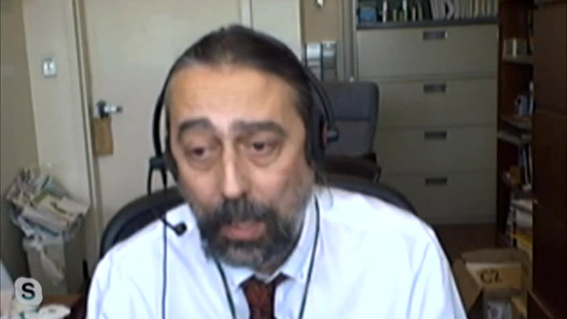 El virólogo Alfredo García- Sastre dice que &quot;nos costará al menos tres semanas bajar los casos&quot;