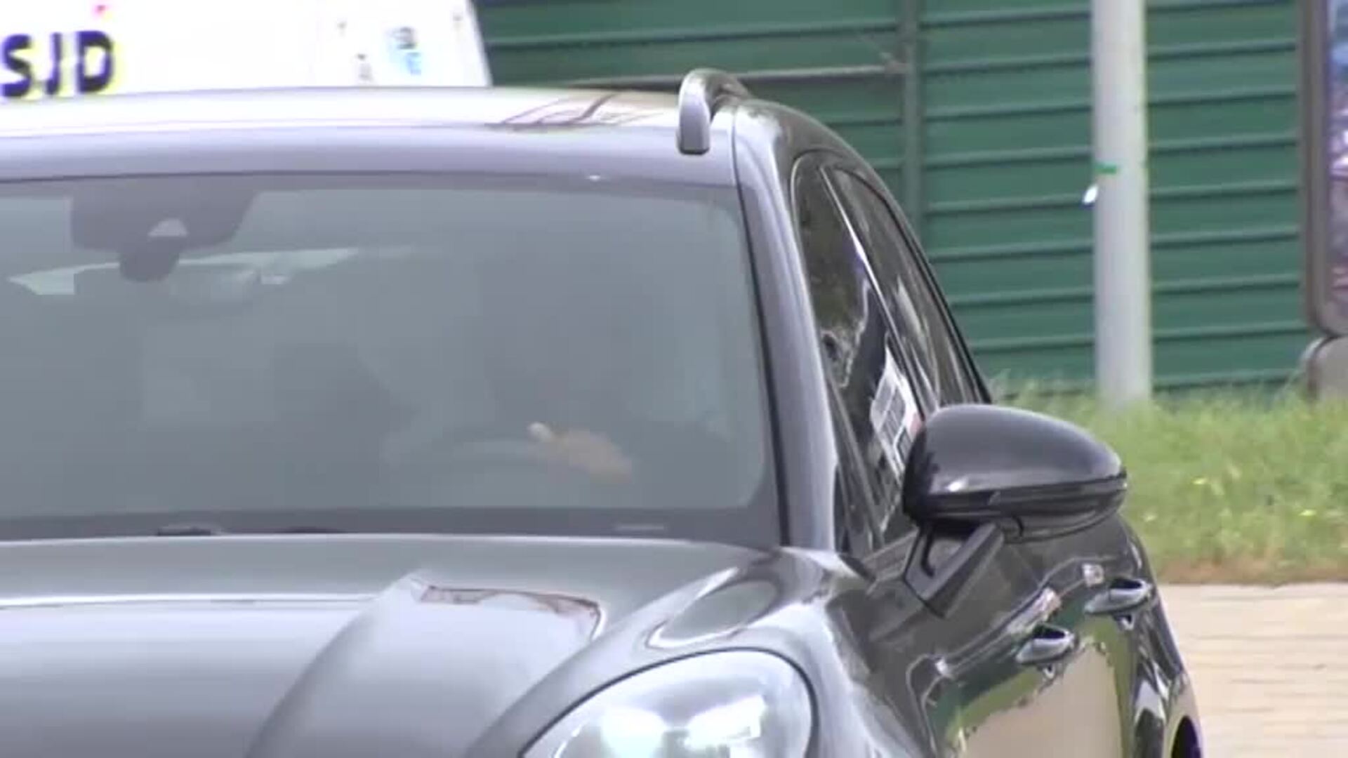 Umtiti llegó media tarde al entrenamiento del sábado y se lesionó