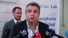 Sal, calima, tráfico y actividad industrial africana, contaminantes del aire en Canarias