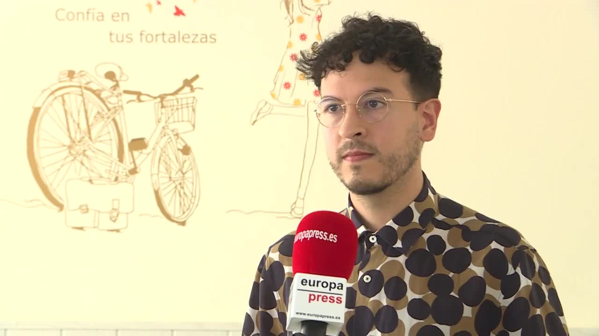 Psicólogo expone los beneficios sociales de la retirada de la mascarilla