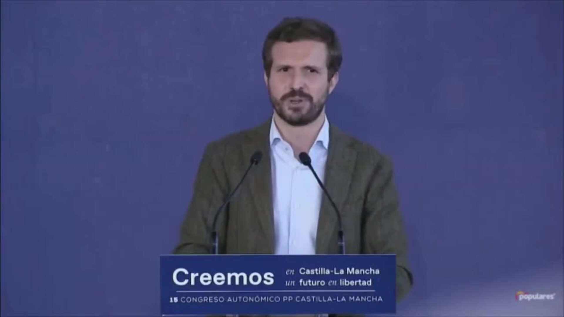 Casado ataca al &quot;aquelarre radical de Valencia&quot; y manda un aviso a Sánchez