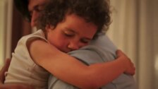 'Ama Gloria', un homenaje a las niñeras premiado en Cannes