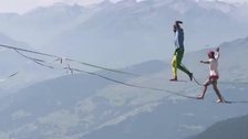 Se celebra en Suiza el primer mundial de cuerda floja