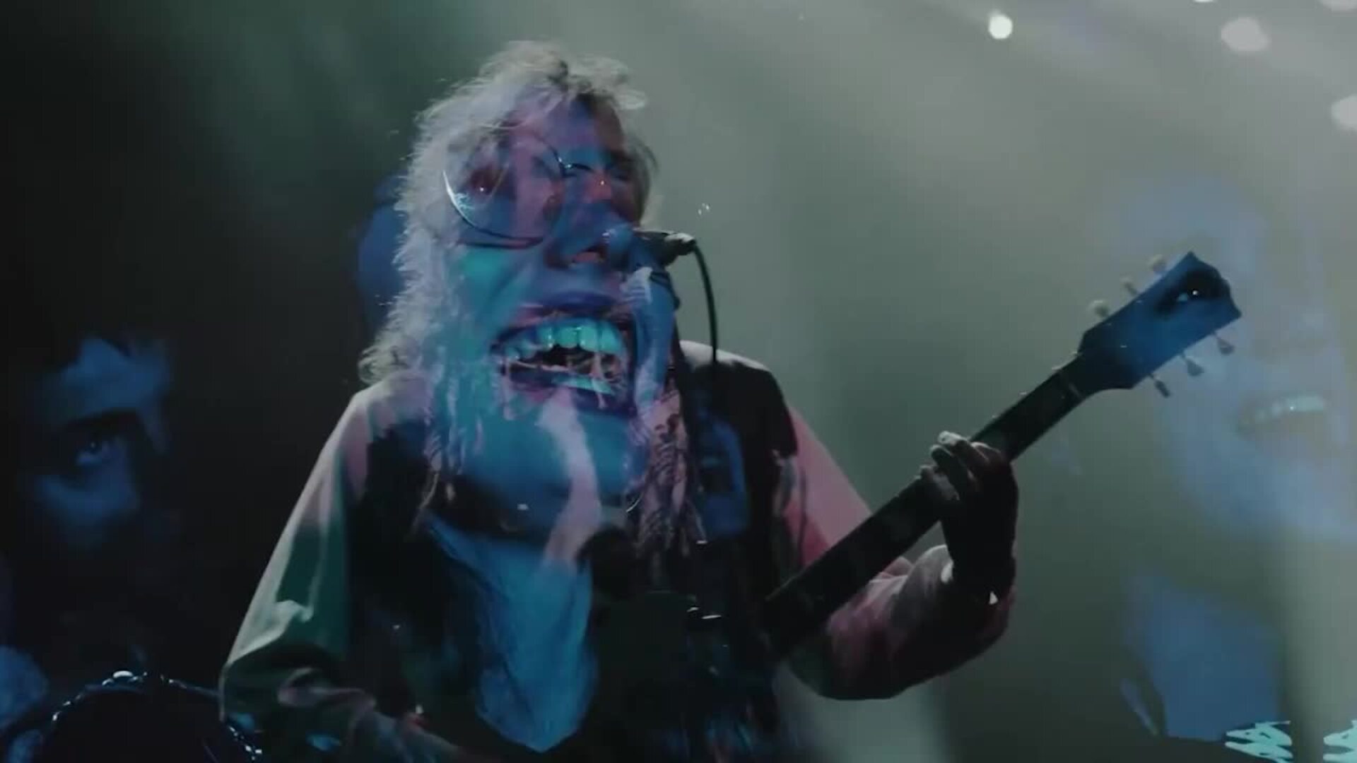 Muere a los 63 años Robe Iniesta, líder de Extremoduro y referente del rock español