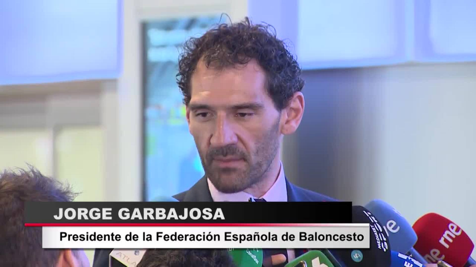 La Selección Femenina de Baloncesto llega a España tras ganar el Eurobasket