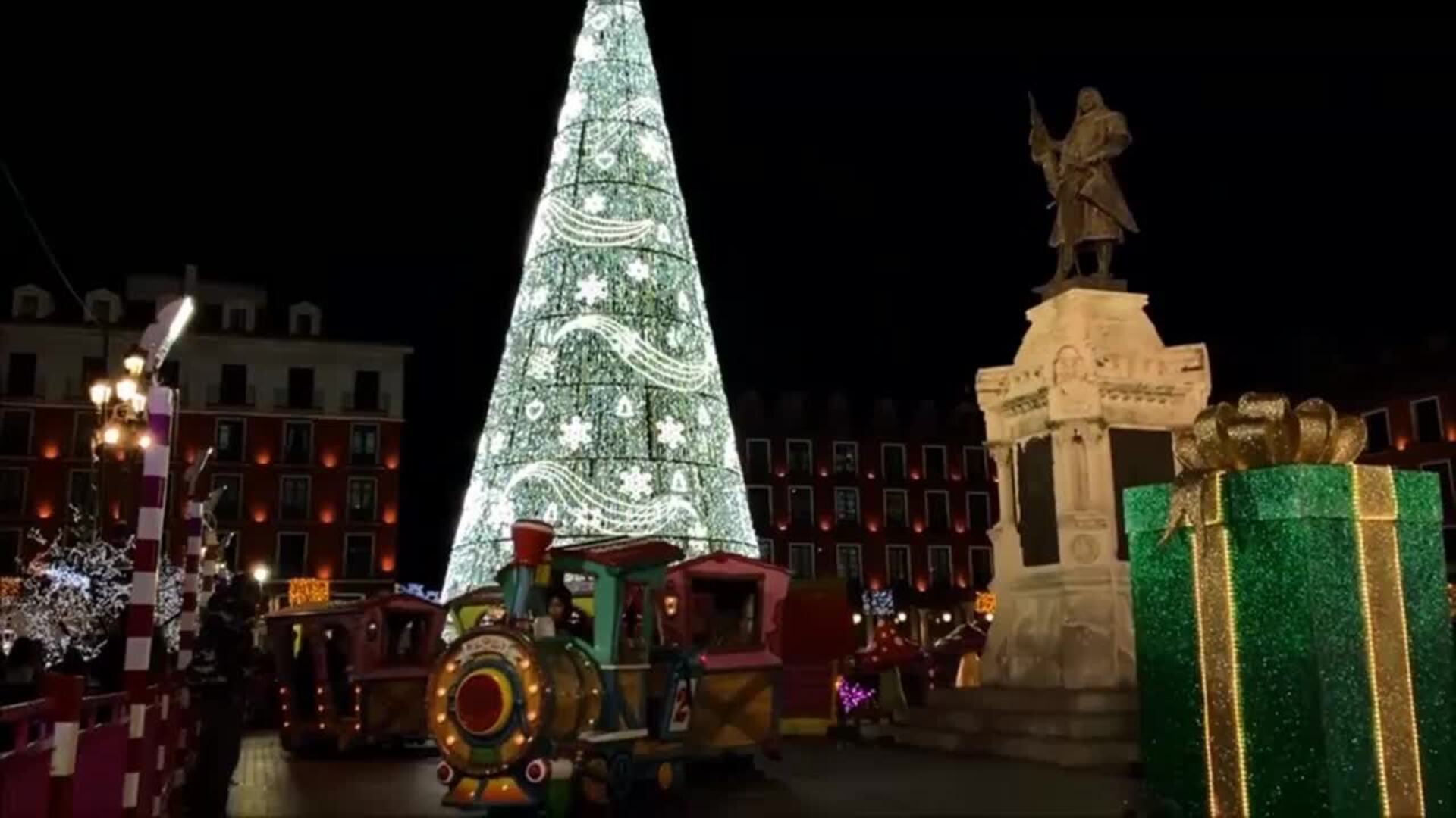 Valladolid enciende la Navidad con 1,7 millones puntos de luz