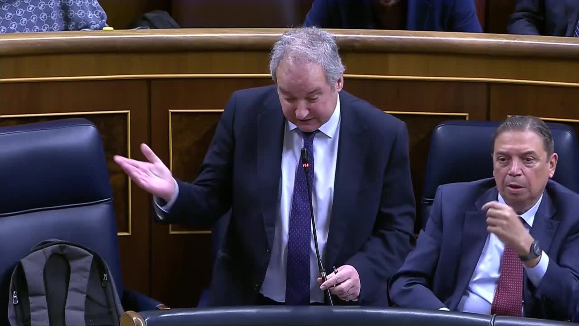 Hereu garantiza la llegada de ayudas para la compra de vehículos eléctricos "con tranquilidad"