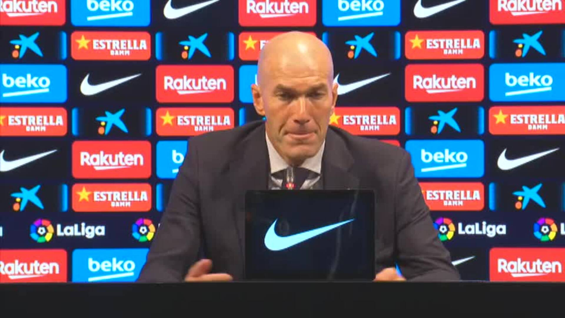 Zidane: &quot;No estamos para callar bocas, pero hay que disfrutar&quot;