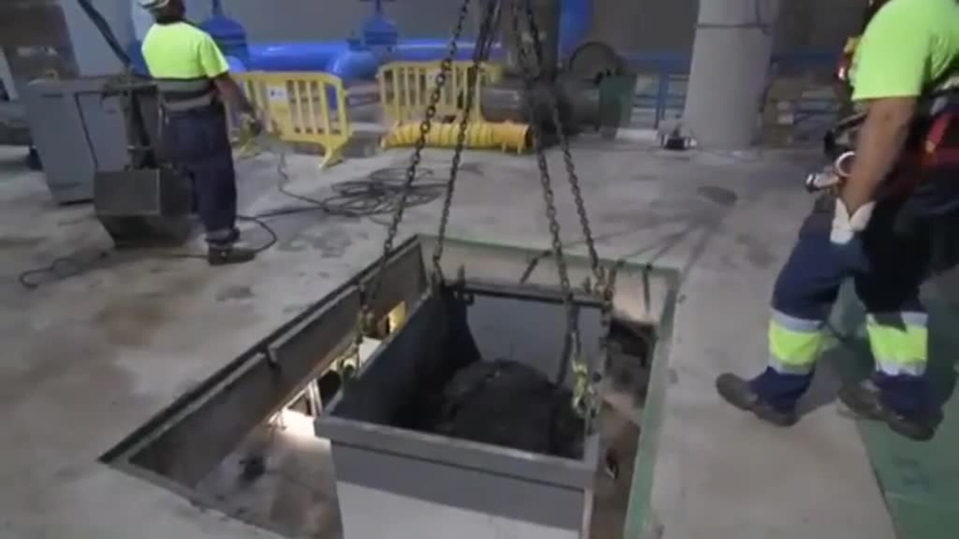 El &#039;monstruo&#039; de las toallitas húmedas atasca el alcantarillado de Cádiz