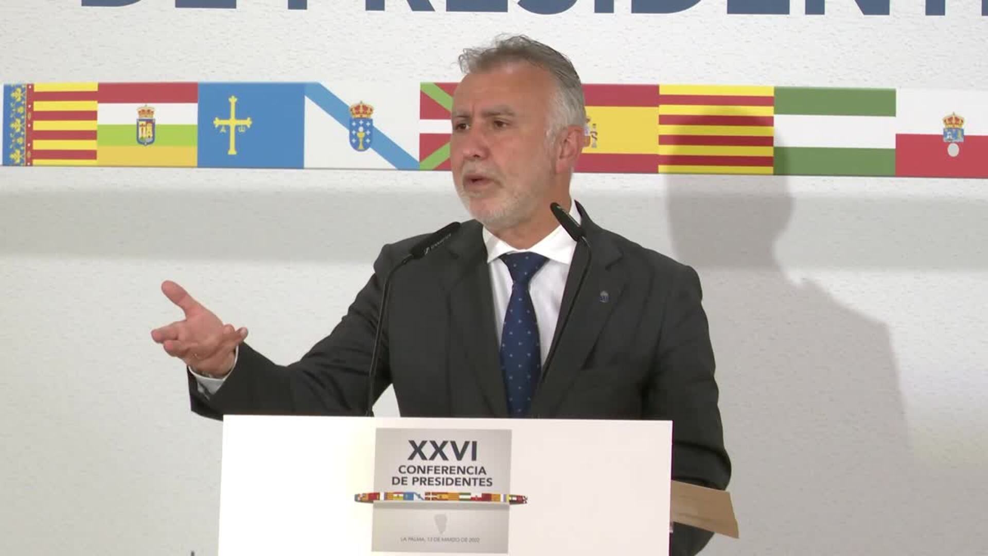 Torres recoge el compromiso con los menores no acompañados