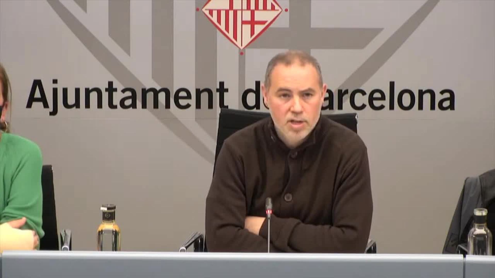 Barcelona prohibirá fumar en todas sus playas a partir de julio