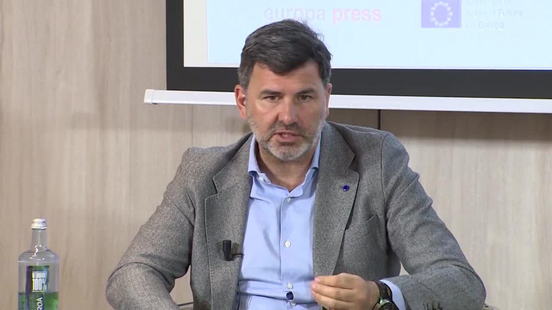 González Casares (S&amp;D) cree que hay que dar un &quot;empujón&quot; al plan europeo de salud mental