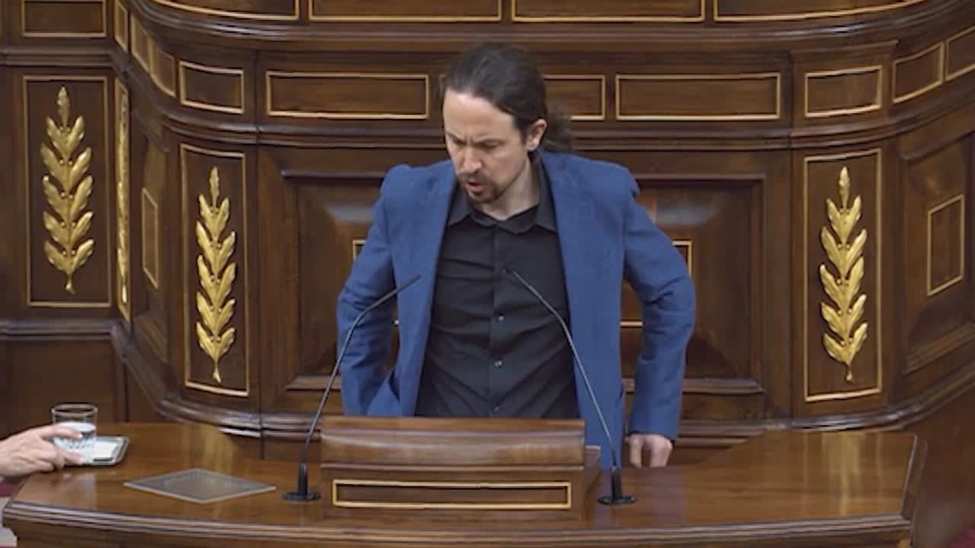 Iglesias recomienda a su padre demandar a Álvarez de Toledo