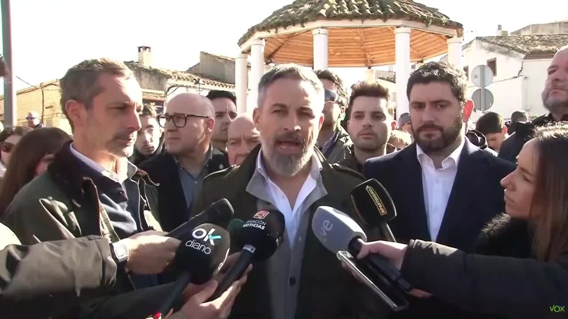 Abascal (Vox) justifica que se llame "traidor y tirano" a Sánchez | El ...