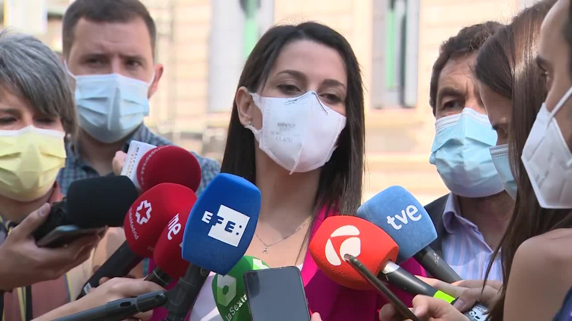 Arrimadas pide que se investigue &quot;hasta el final&quot; al rey emérito