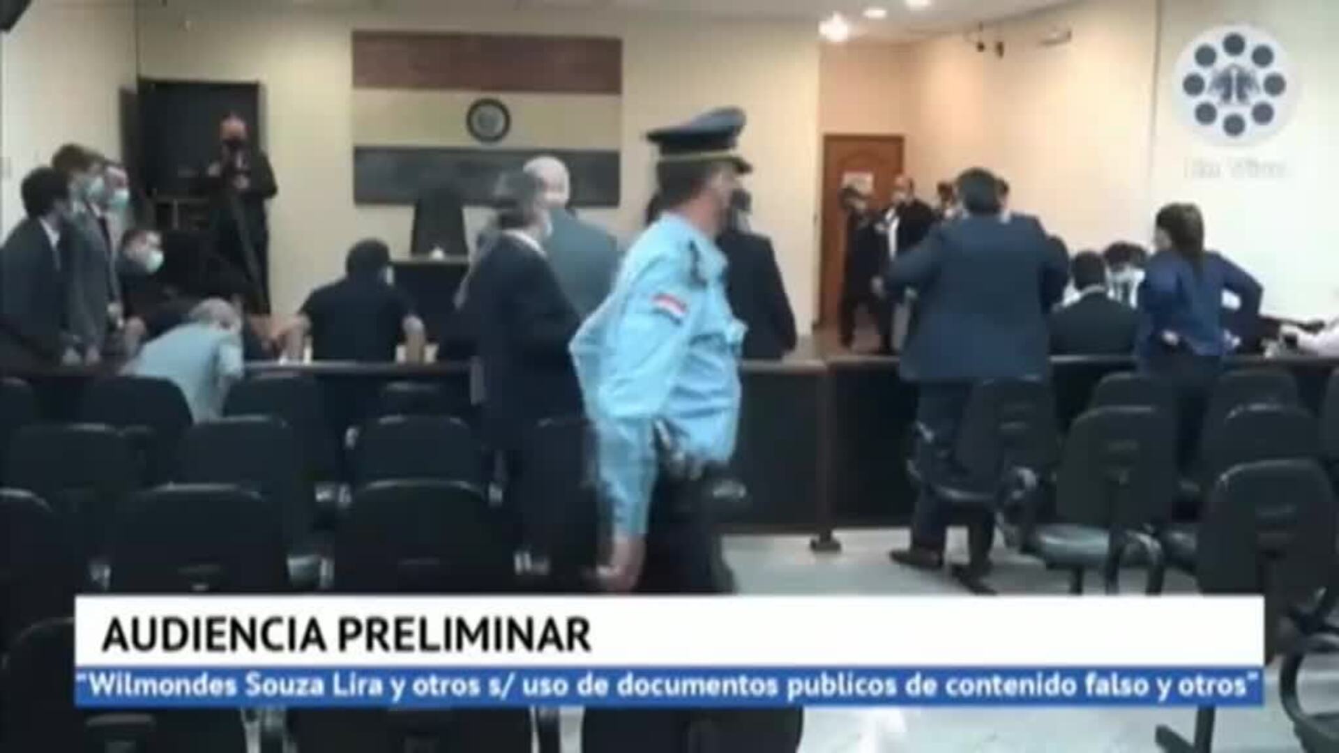 Ronaldinho es puesto en libertad tras seis meses retenido en Paraguay